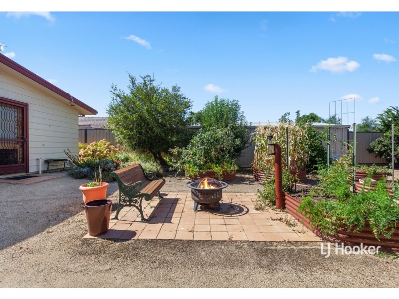 30 Donaldson Drive, Broadford VIC 3658