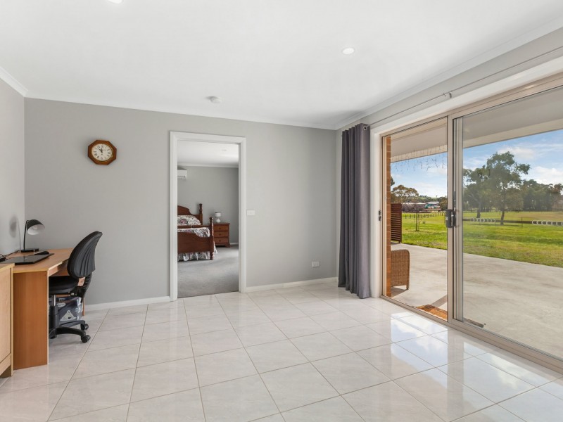 36 Burges Lane, Broadford VIC 3658