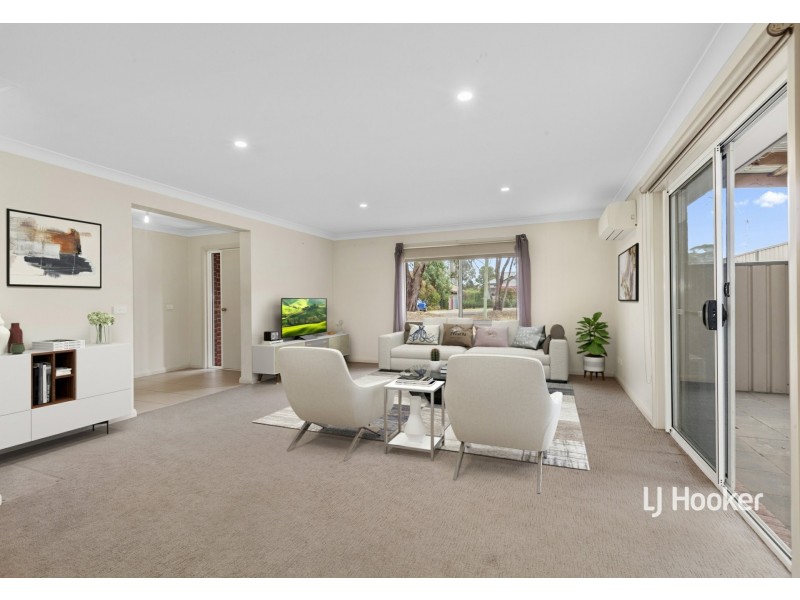 Unit 1/44 Snodgrass Street, Broadford VIC 3658