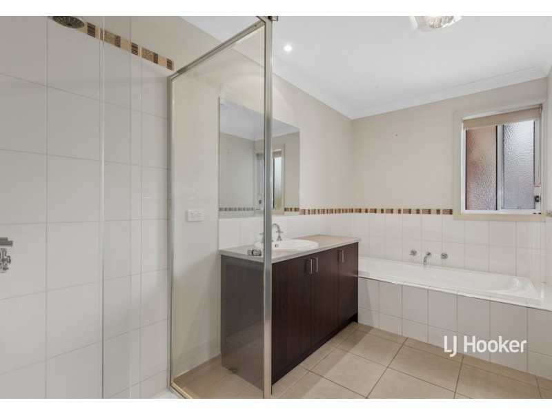 Unit 1/44 Snodgrass Street, Broadford VIC 3658