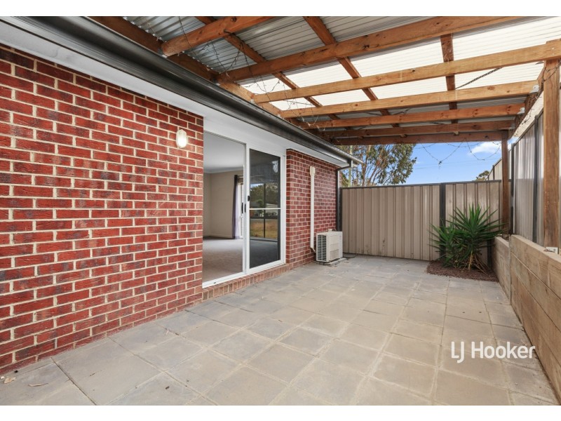Unit 1/44 Snodgrass Street, Broadford VIC 3658