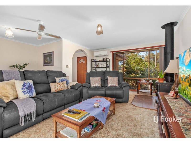 11 Mylson Avenue, Broadford VIC 3658