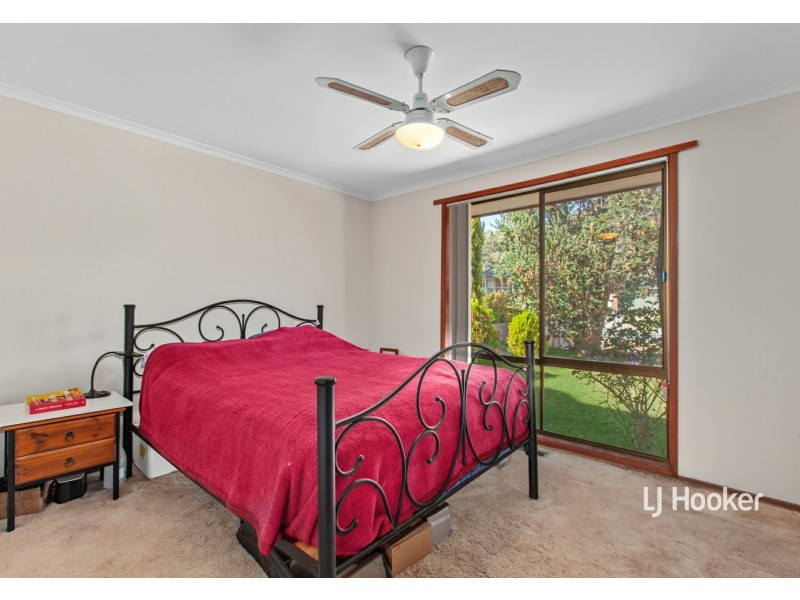 11 Mylson Avenue, Broadford VIC 3658