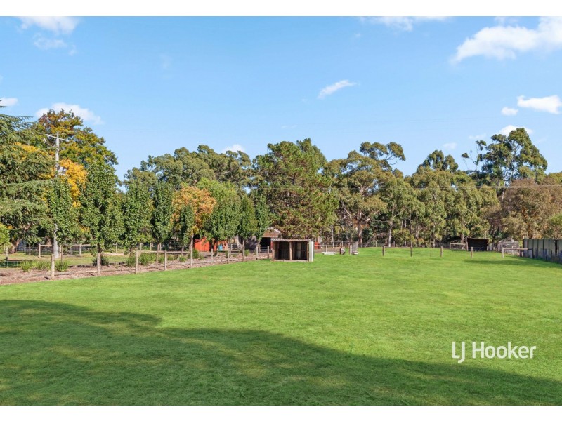 420 Sunday Creek Road, Sunday Creek VIC 3658