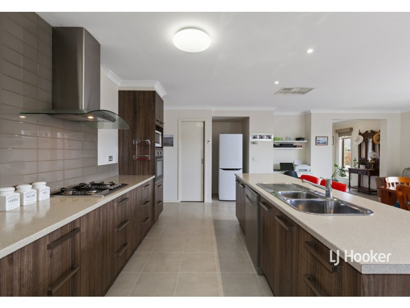 1 Furnari Close, Broadford VIC 3658