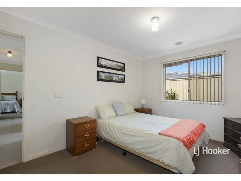 1 Furnari Close, Broadford VIC 3658