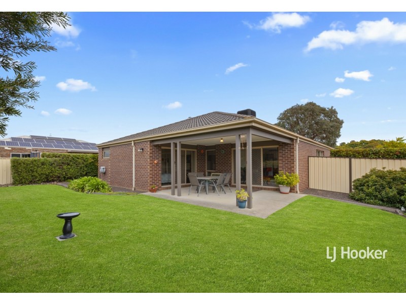 1 Furnari Close, Broadford VIC 3658