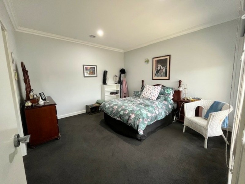 2/212C High Street, Broadford VIC 3658