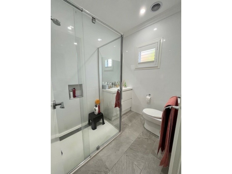 2/212C High Street, Broadford VIC 3658