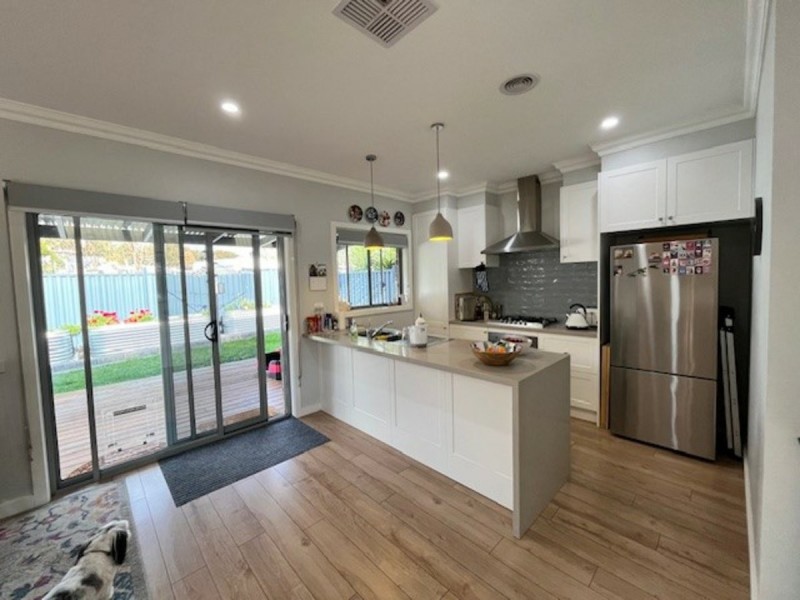 2/212C High Street, Broadford VIC 3658