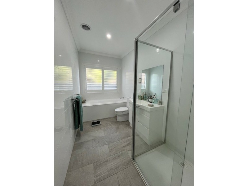 2/212C High Street, Broadford VIC 3658