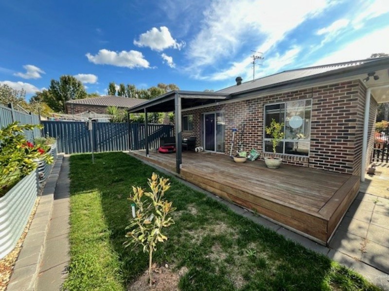 2/212C High Street, Broadford VIC 3658