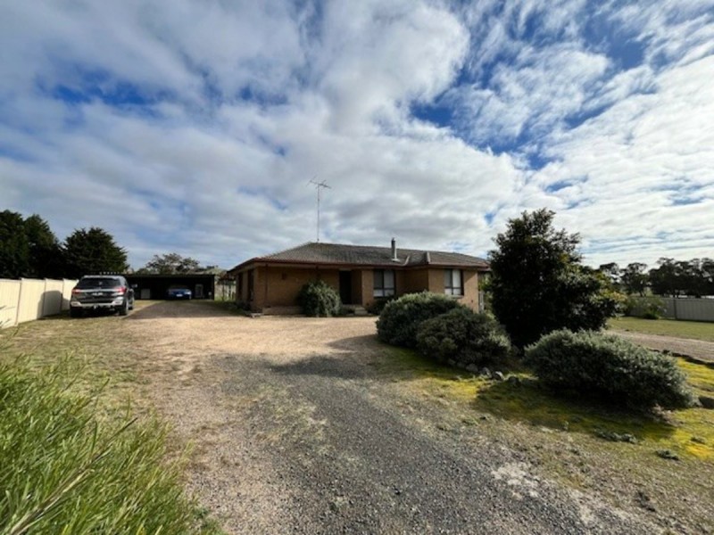 105 Three Chain Road, Moranding VIC 3764