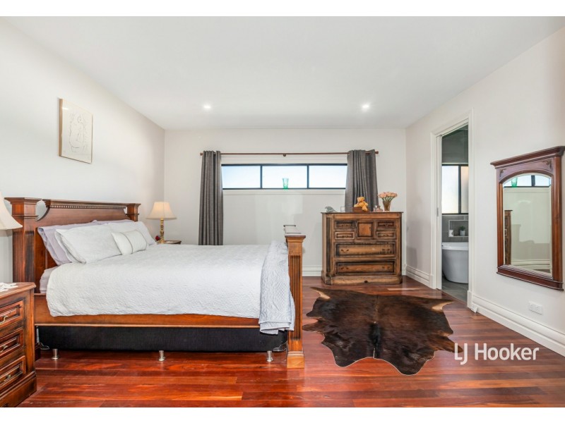 6 James Close, Kilmore VIC 3764