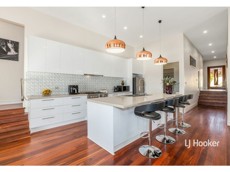 6 James Close, Kilmore VIC 3764