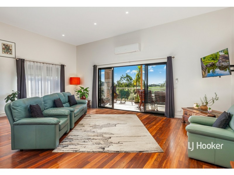 6 James Close, Kilmore VIC 3764