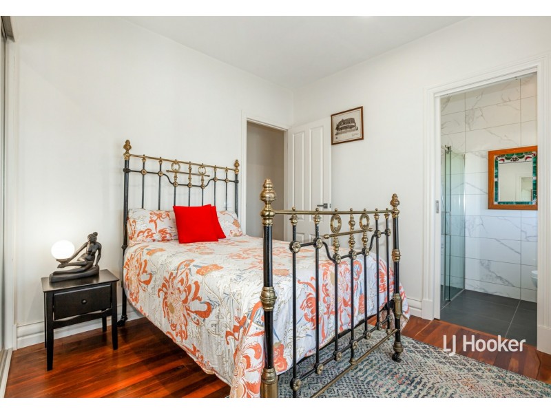 6 James Close, Kilmore VIC 3764