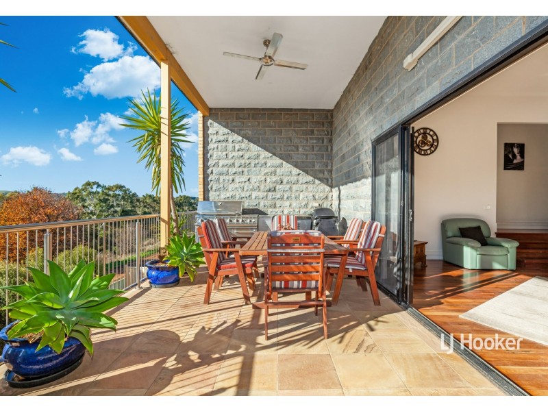 6 James Close, Kilmore VIC 3764