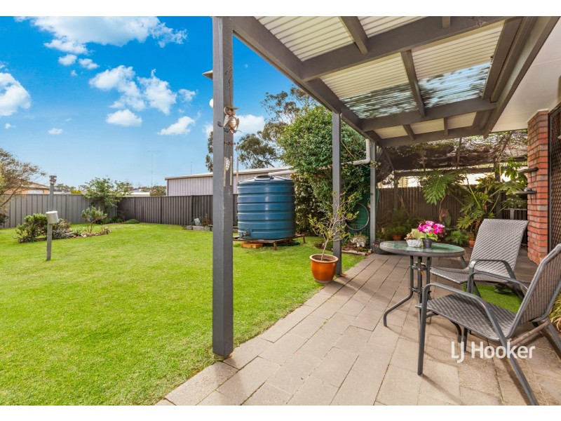 8 Dean Drive, Broadford VIC 3658