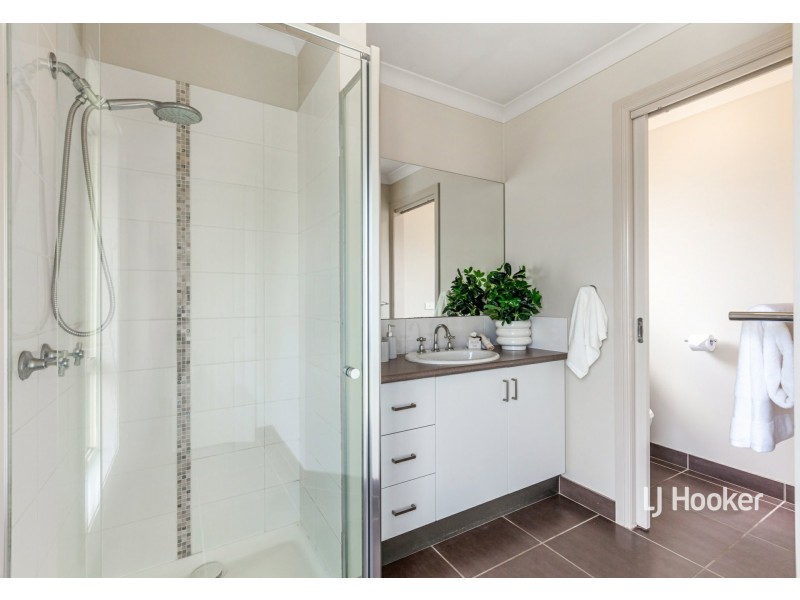 39 Pauline Way, Kilmore VIC 3764