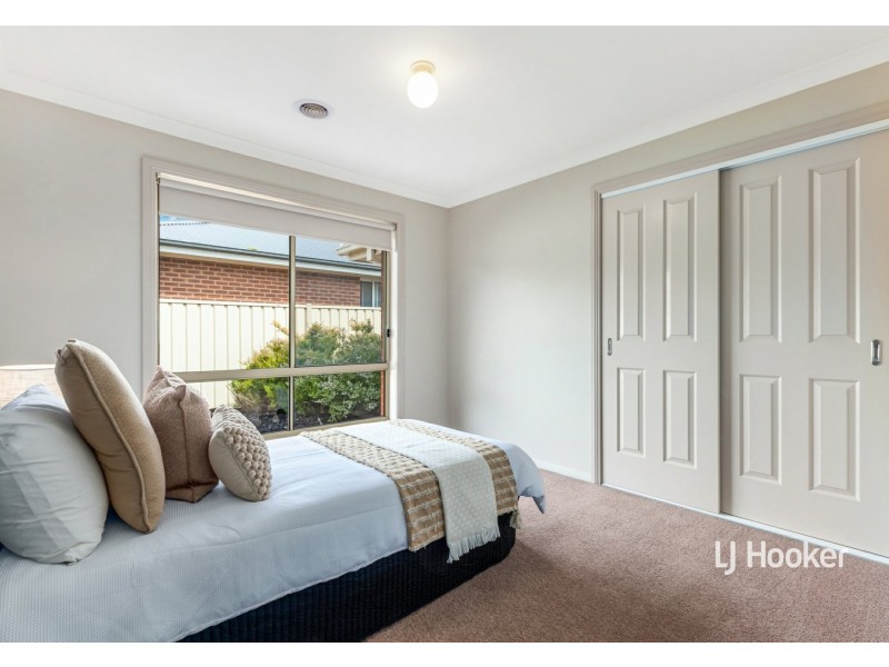 39 Pauline Way, Kilmore VIC 3764