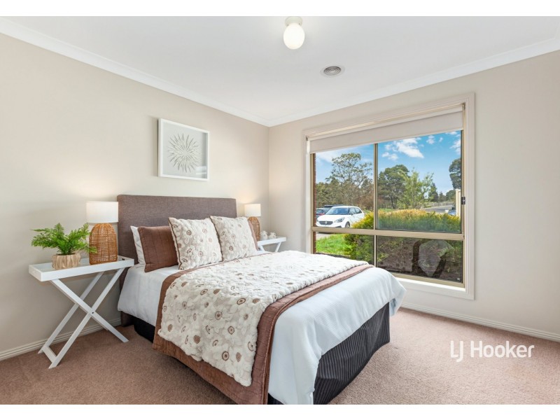 39 Pauline Way, Kilmore VIC 3764