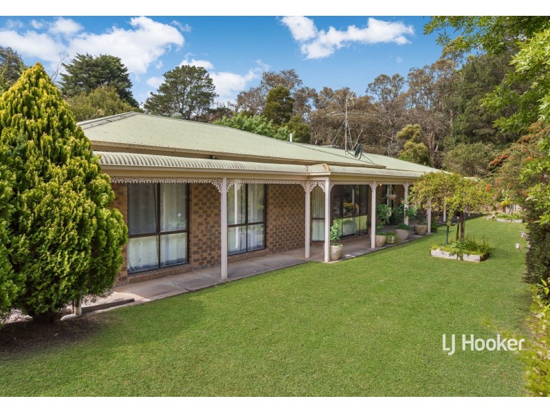 10 View Road, Heathcote Junction VIC 3758