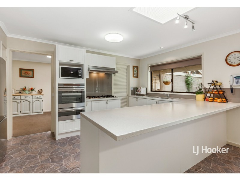 10 View Road, Heathcote Junction VIC 3758