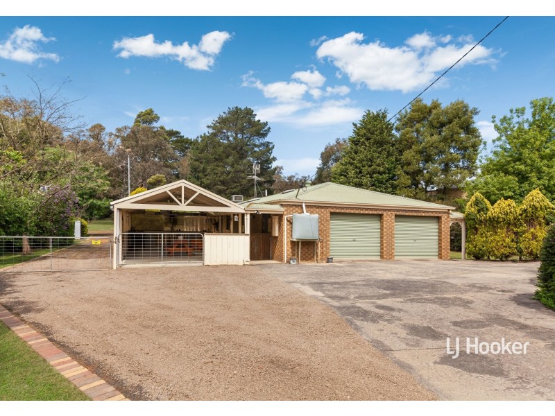 10 View Road, Heathcote Junction VIC 3758