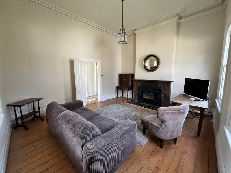 16 Derek Drive, Broadford VIC 3658