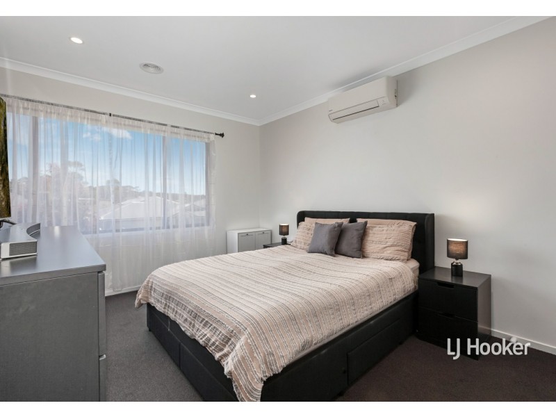 57 Riceflower Rise, Wallan VIC 3756