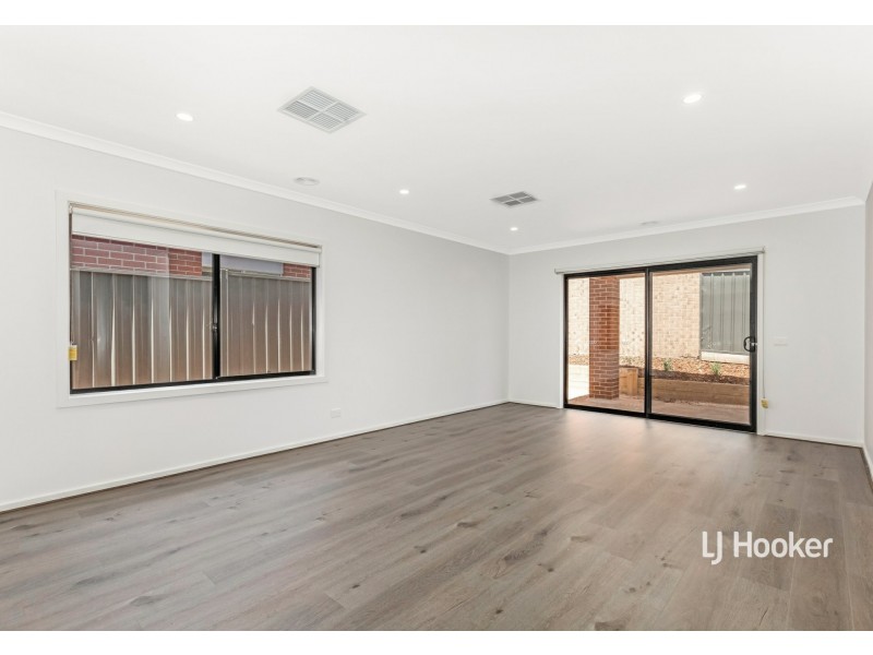 6 Holman Road, Kilmore VIC 3764