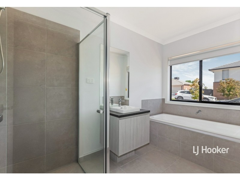 6 Holman Road, Kilmore VIC 3764