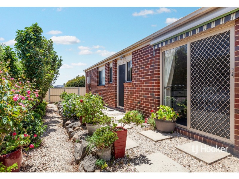 2 James Close, Kilmore VIC 3764