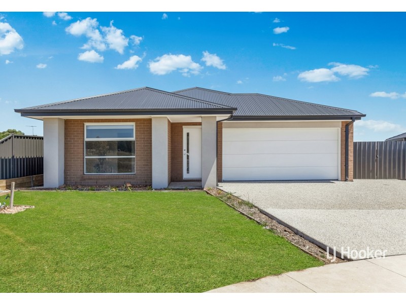 12 Teal Court, Kilmore VIC 3764