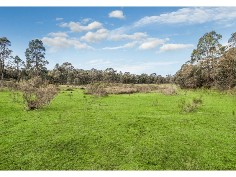 70 Taits Road, Clonbinane VIC 3658