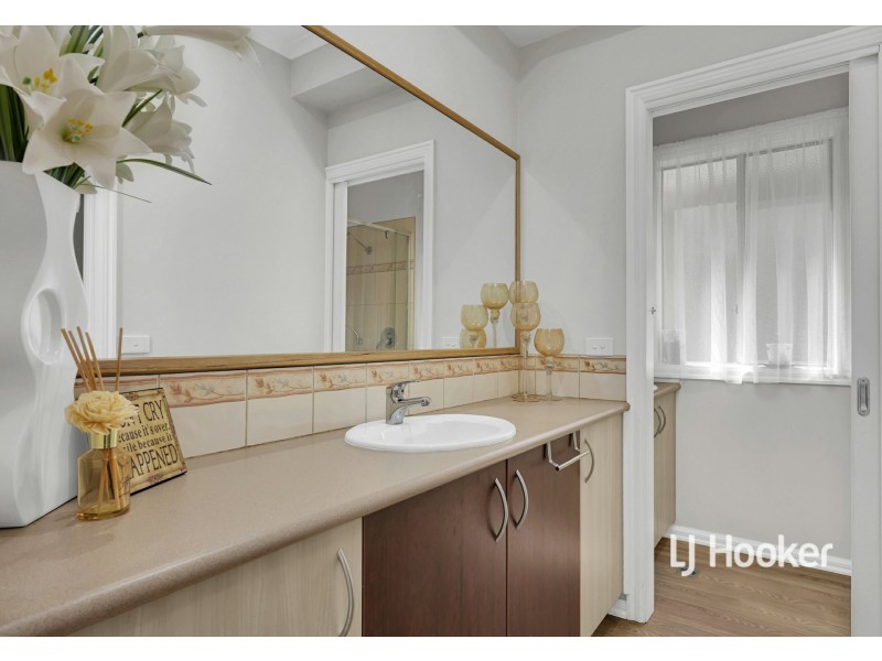 63 Siena Ridge, Hidden Valley VIC 3756