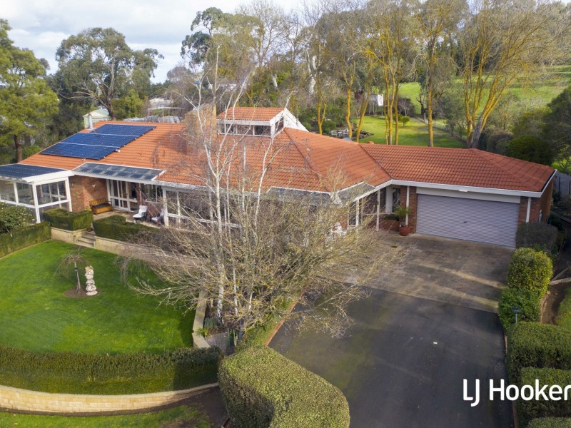 44 Melrose Drive, Kilmore VIC 3764