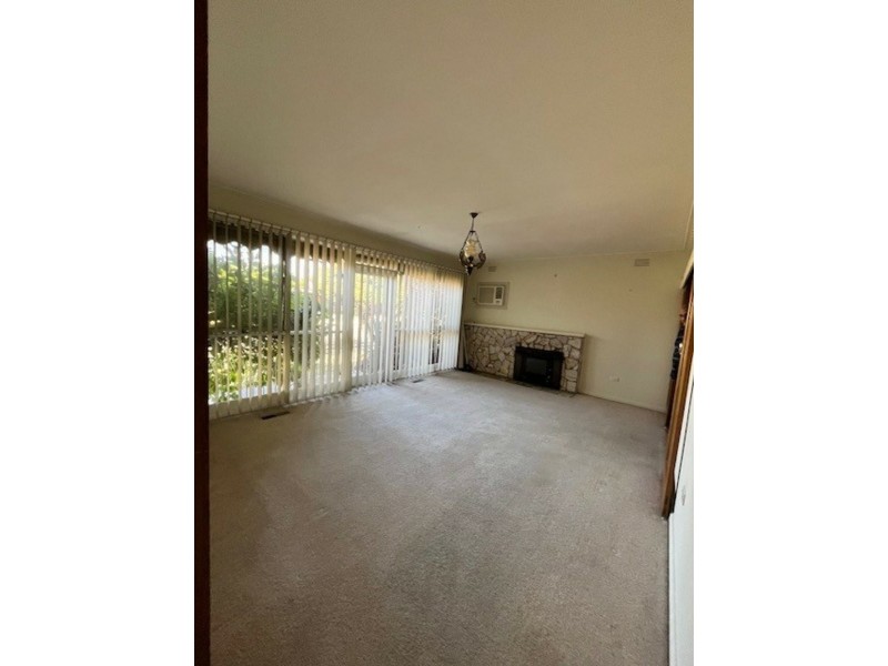 74 Anglesey Street, Seymour VIC 3660