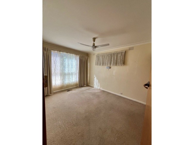 74 Anglesey Street, Seymour VIC 3660