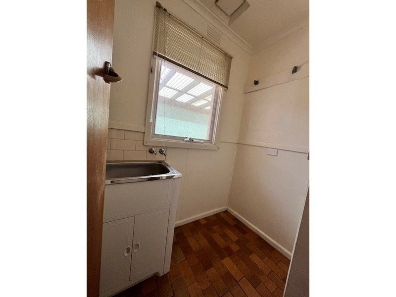 74 Anglesey Street, Seymour VIC 3660