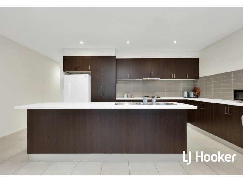 Unit 11/6 Eden Place, Wallan VIC 3756