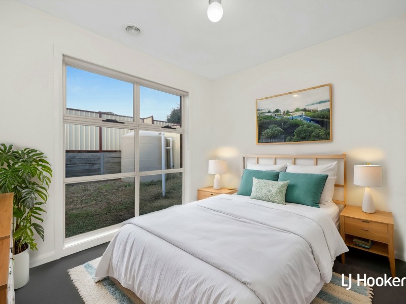 Unit 11/6 Eden Place, Wallan VIC 3756