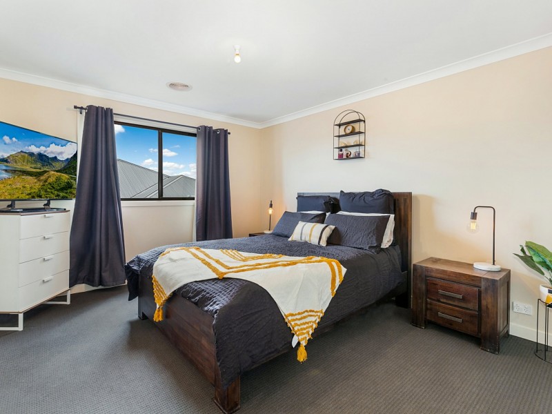 7 Aspect Blvd, Broadford VIC 3658