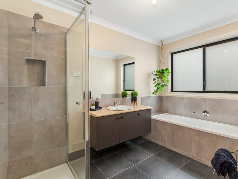 7 Aspect Blvd, Broadford VIC 3658