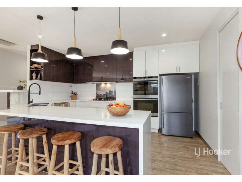 6 Parkland Place, Broadford VIC 3658