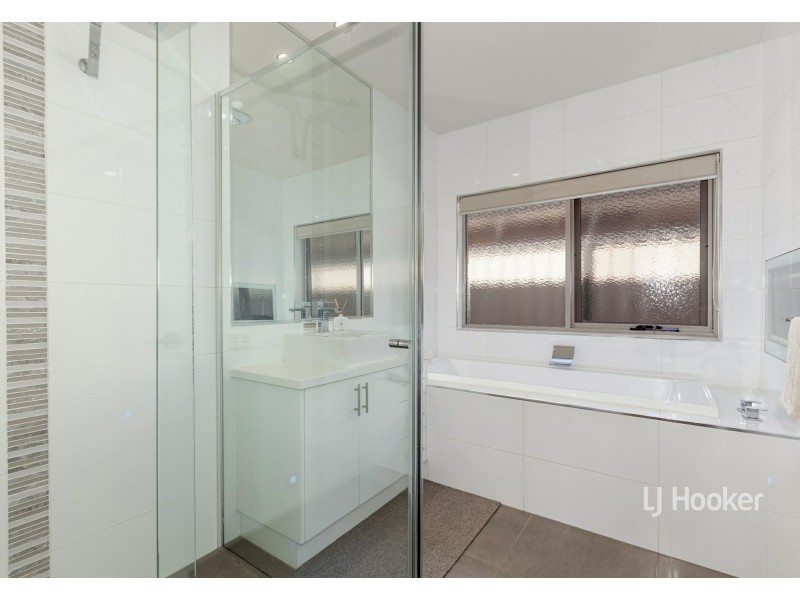 6 Parkland Place, Broadford VIC 3658