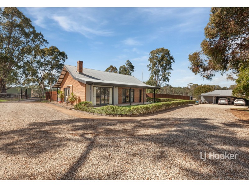 160 Delatite Road, Seymour VIC 3660