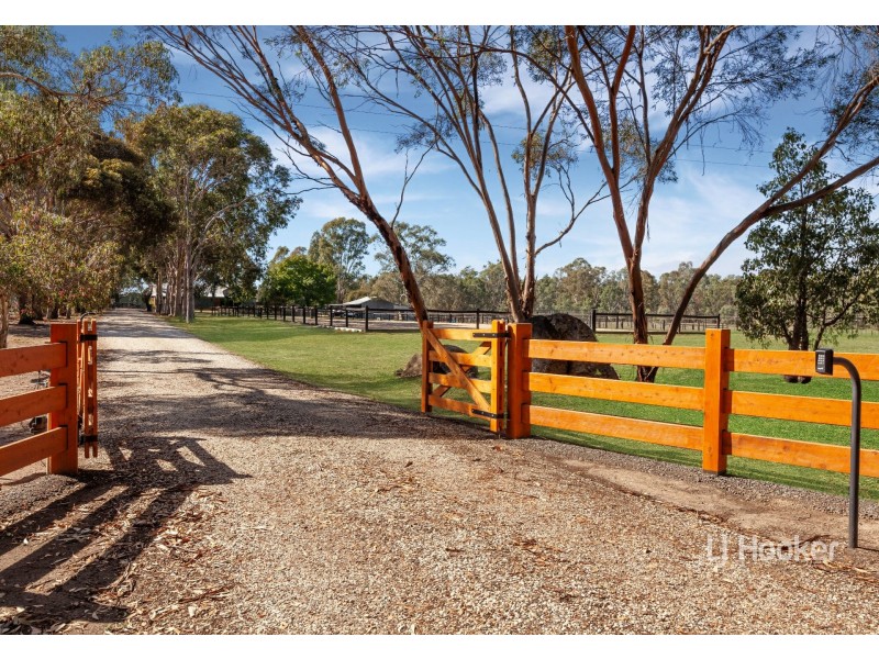 160 Delatite Road, Seymour VIC 3660