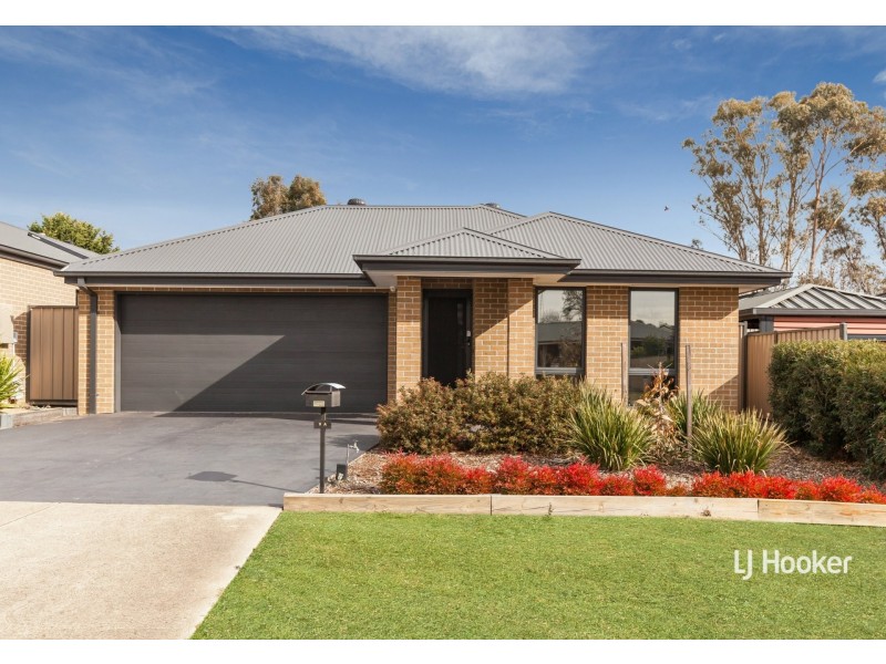 9A Eucalyptus Court, Broadford VIC 3658